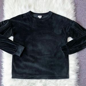 A New Day target crushed velvet long sleeve black puffy sleeve holiday trend